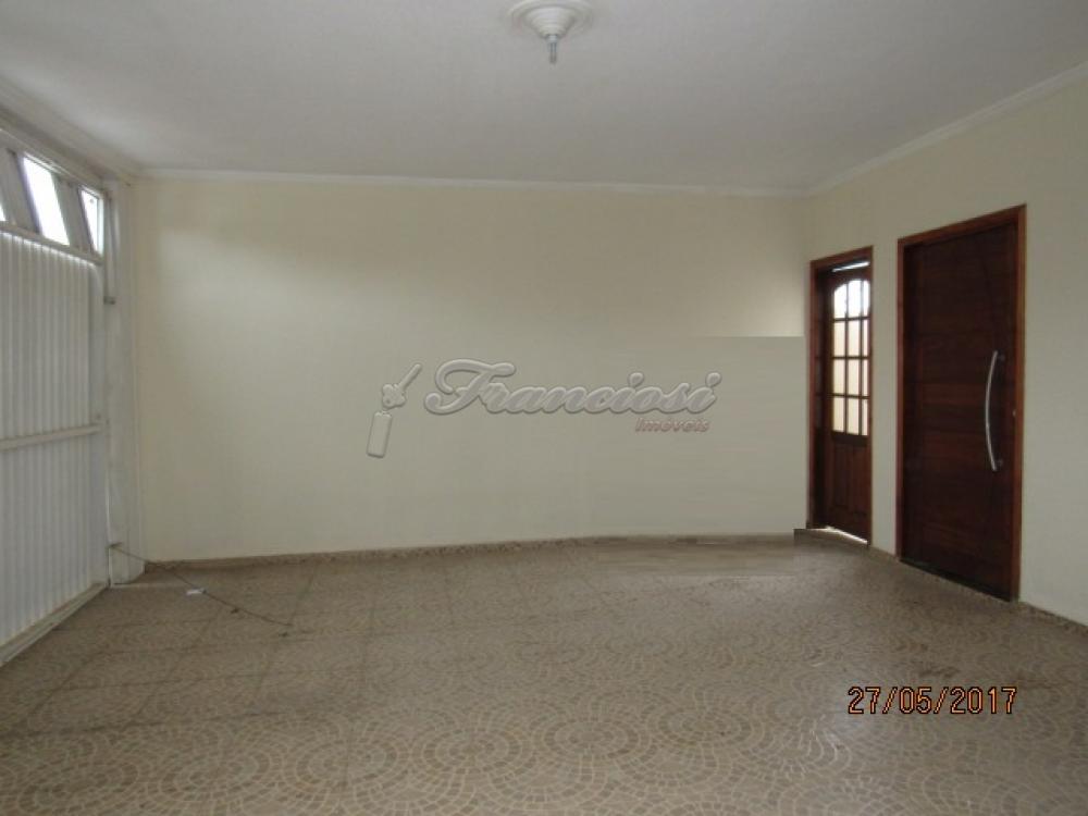 Alugar Casa / Padrão em Itapetininga R$ 1.800,00 - Foto 1