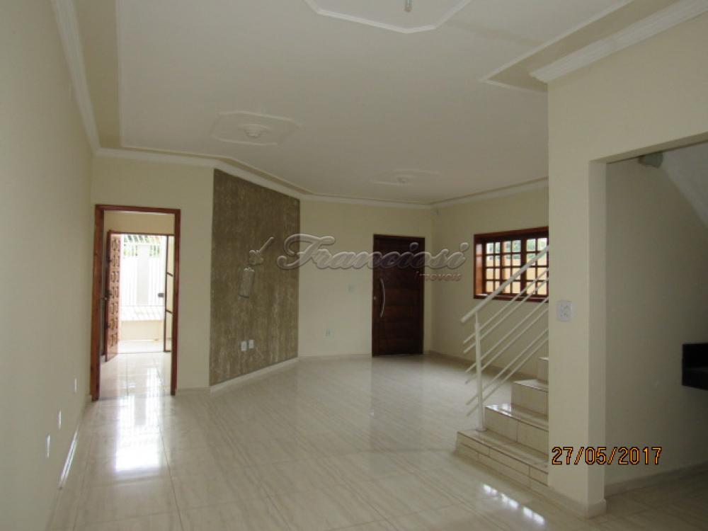 Alugar Casa / Padrão em Itapetininga R$ 1.800,00 - Foto 3