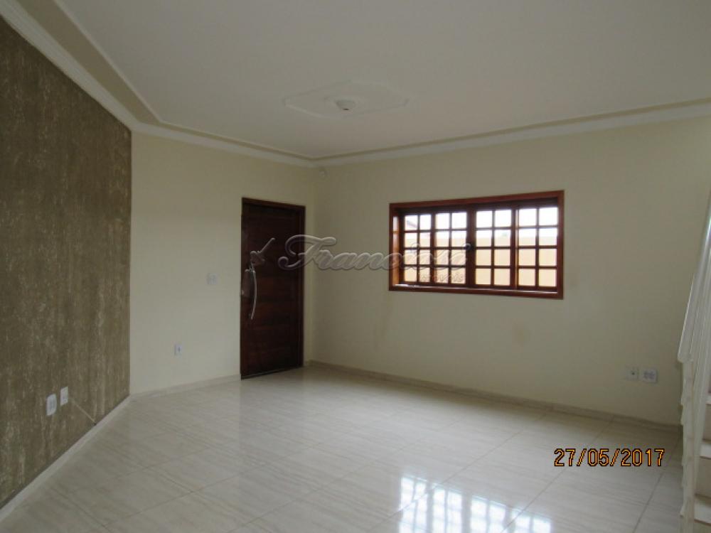 Alugar Casa / Padrão em Itapetininga R$ 1.800,00 - Foto 5