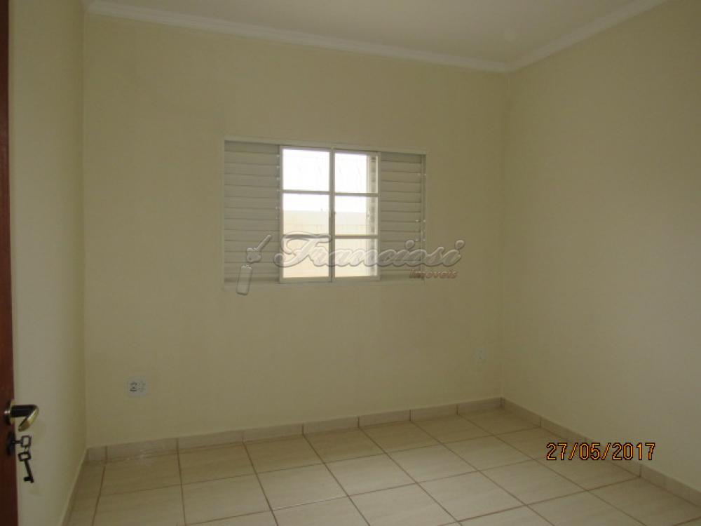 Alugar Casa / Padrão em Itapetininga R$ 1.800,00 - Foto 9