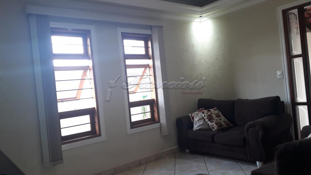 Comprar Casa / Padrão em Itapetininga apenas R$ 230.000,00 - Foto 3 Comprar Casa / Padrão em Itapetininga apenas R$ 230.000,00 - Foto 3