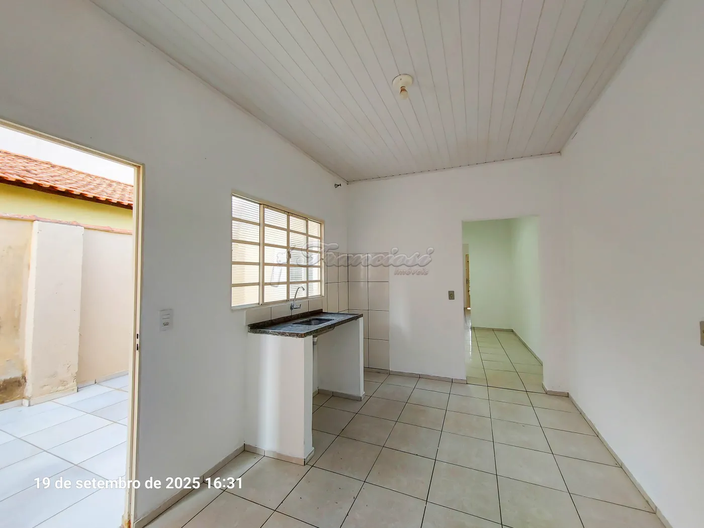 Alugar Casa / Padrão em Itapetininga R$ 1.400,00 - Foto 9