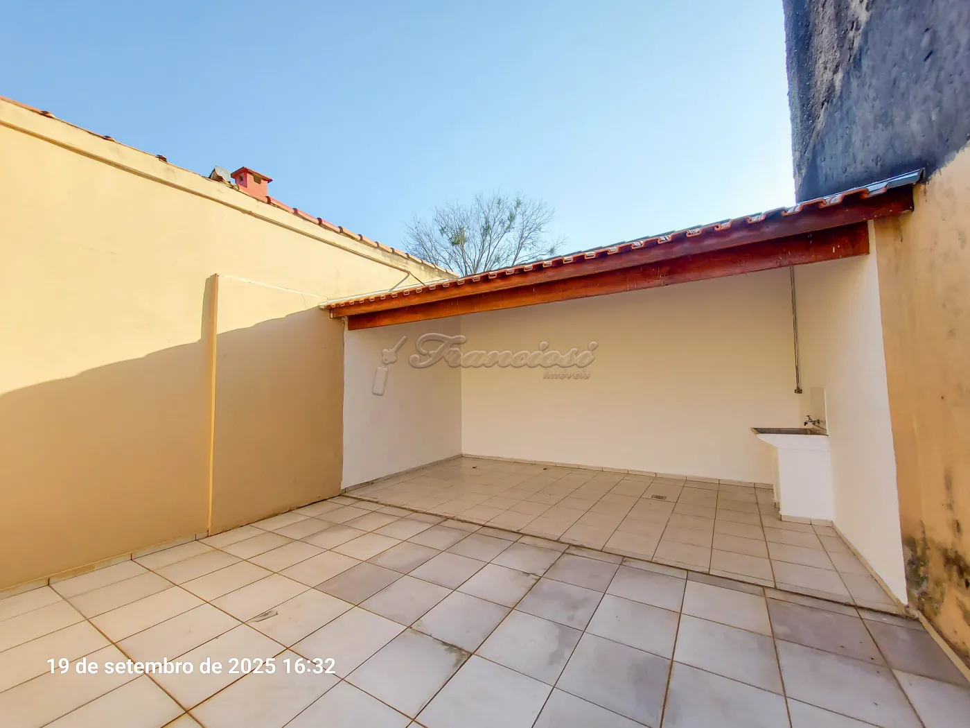 Alugar Casa / Padrão em Itapetininga R$ 1.400,00 - Foto 12