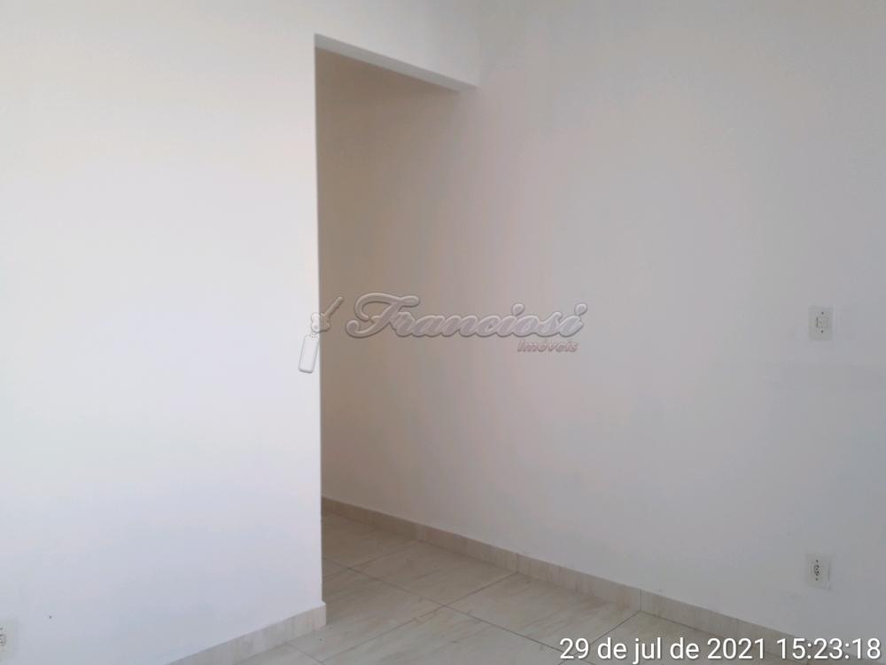 Comprar Casa / Padrão em Itapetininga R$ 250.000,00 - Foto 2