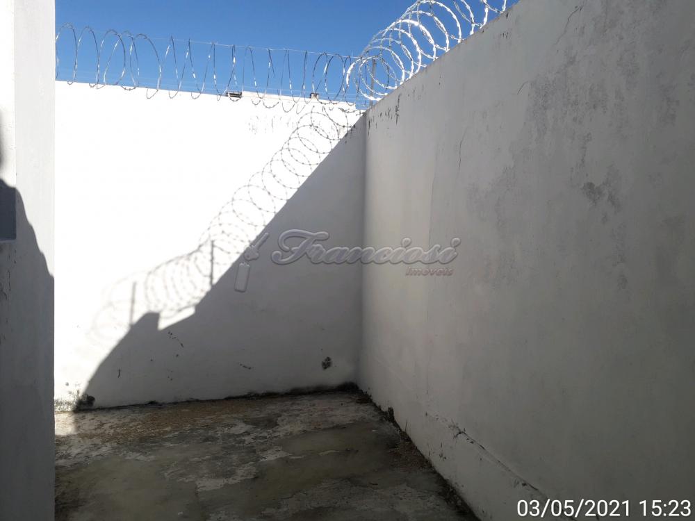 Alugar Casa / Padrão em Itapetininga R$ 850,00 - Foto 9