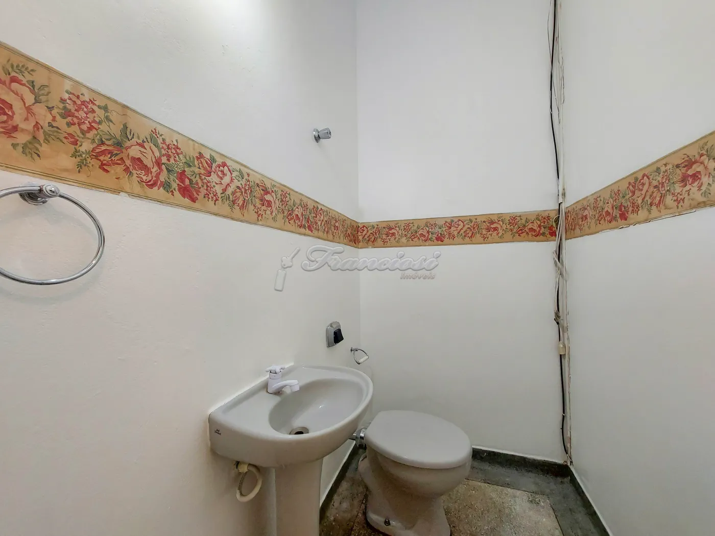 Alugar Comercial / Salão em Itapetininga R$ 2.300,00 - Foto 4