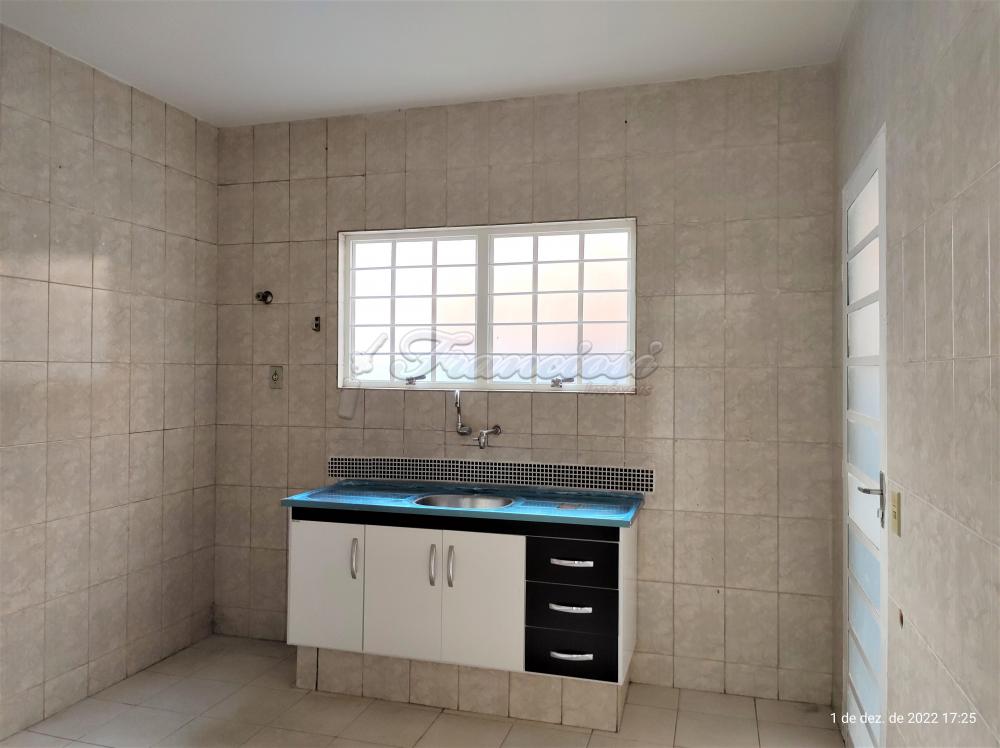 Alugar Casa / Padrão em Itapetininga R$ 1.400,00 - Foto 3