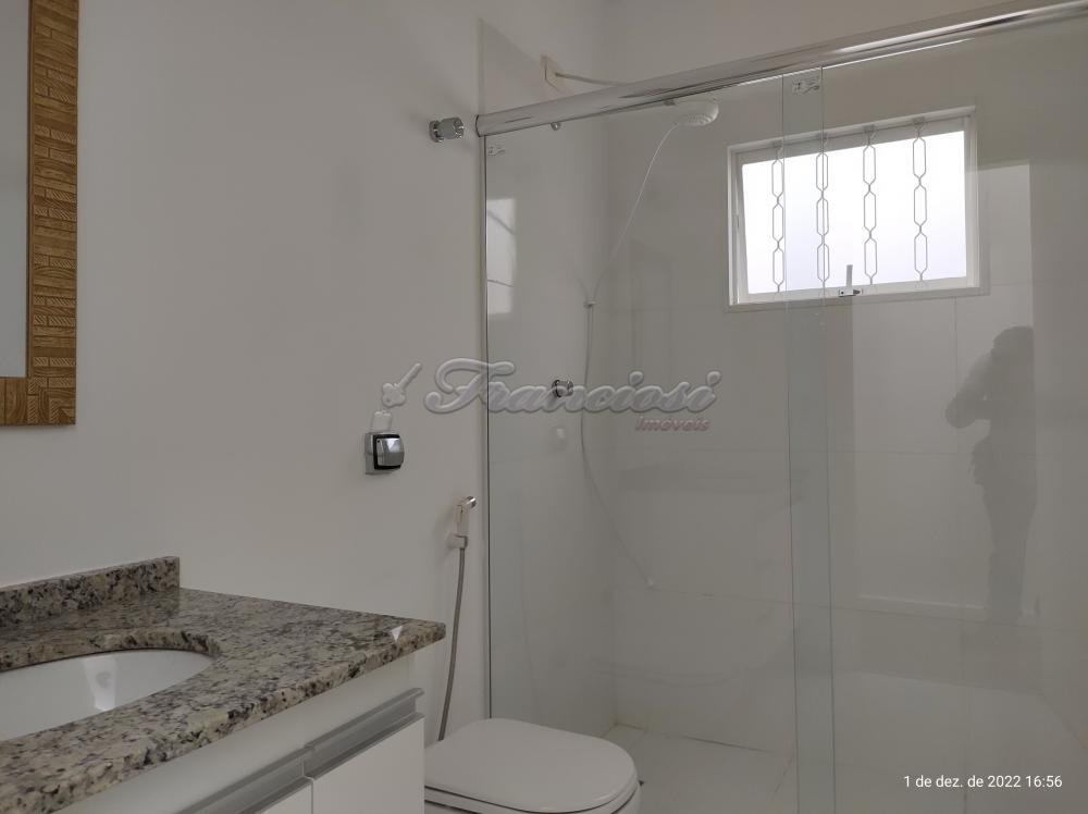 Alugar Casa / Padrão em Itapetininga R$ 2.500,00 - Foto 5