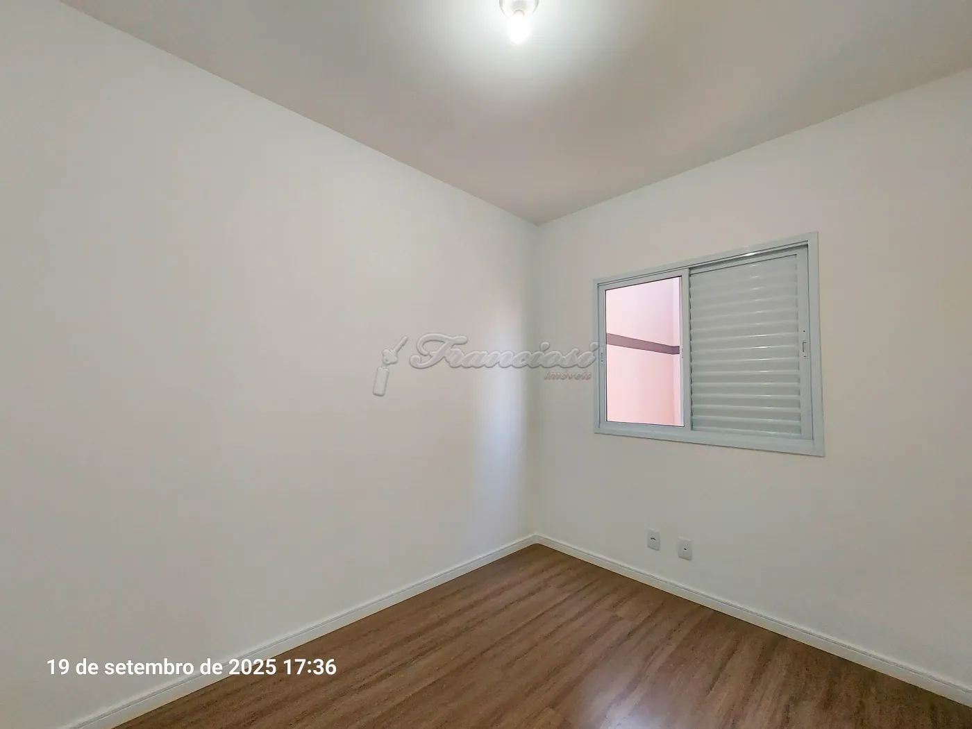 Alugar Apartamento / Condomínio em Itapetininga R$ 1.500,00 - Foto 5
