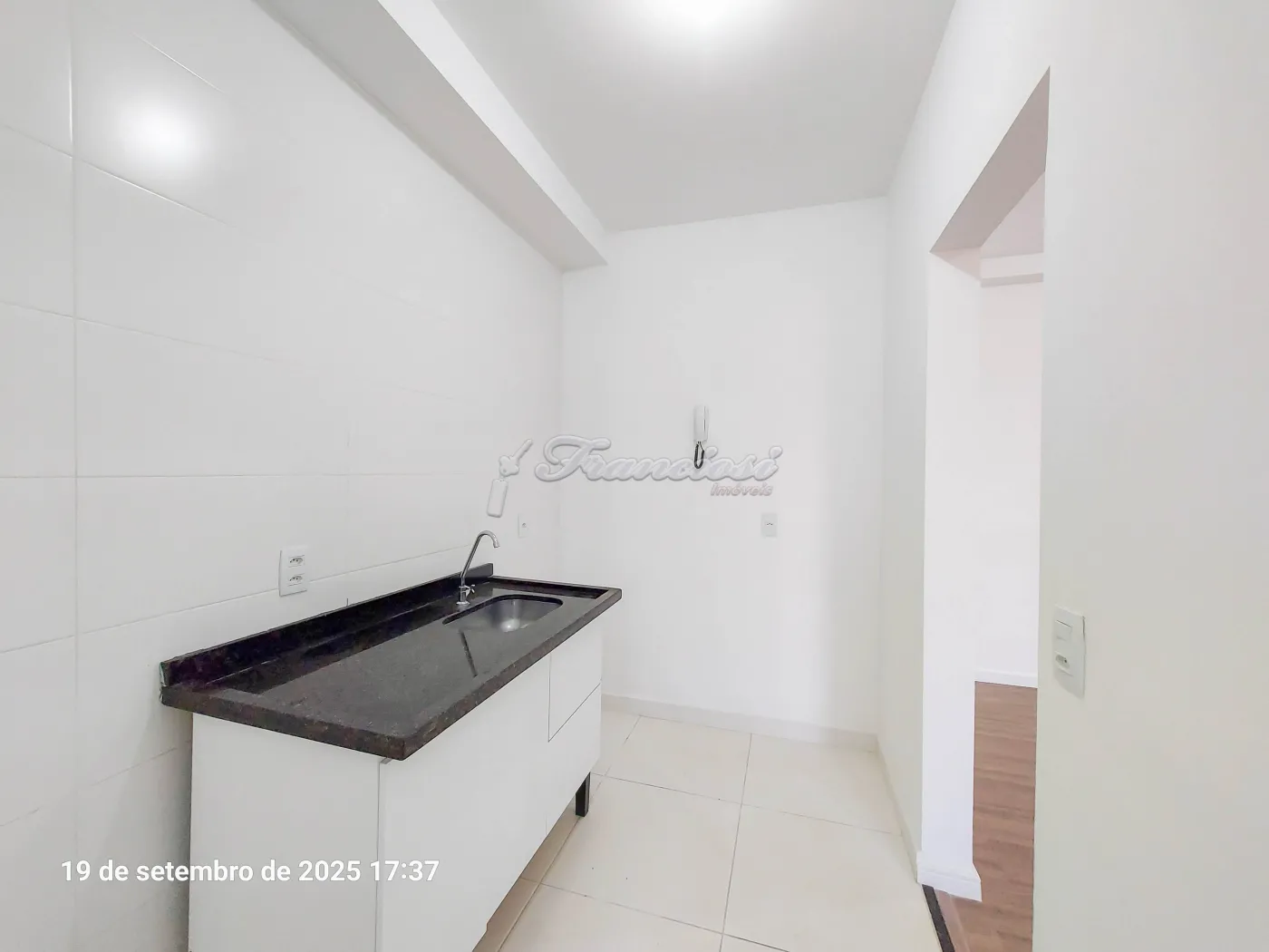 Alugar Apartamento / Condomínio em Itapetininga R$ 1.500,00 - Foto 10