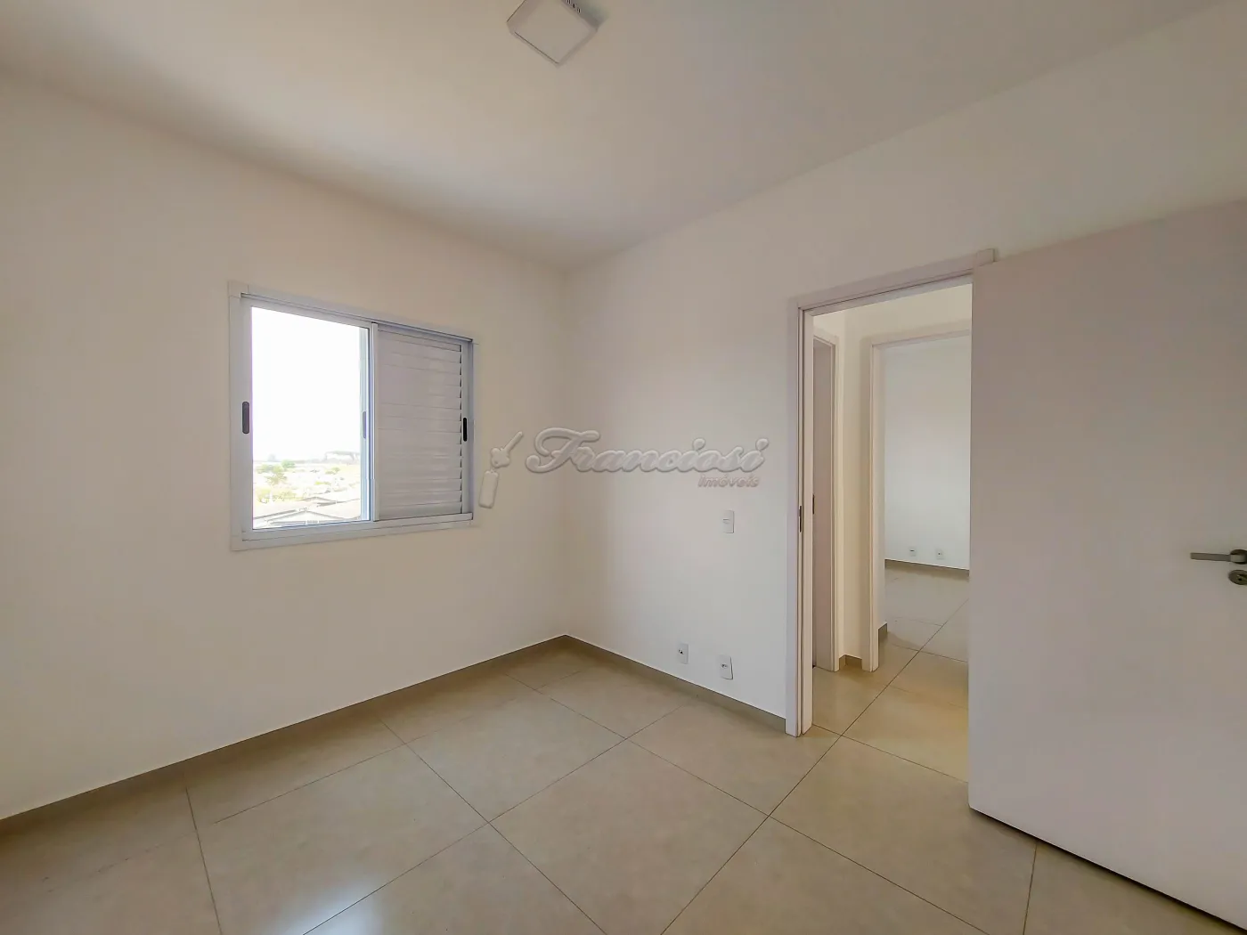 Alugar Apartamento / Condomínio em Itapetininga R$ 1.300,00 - Foto 7
