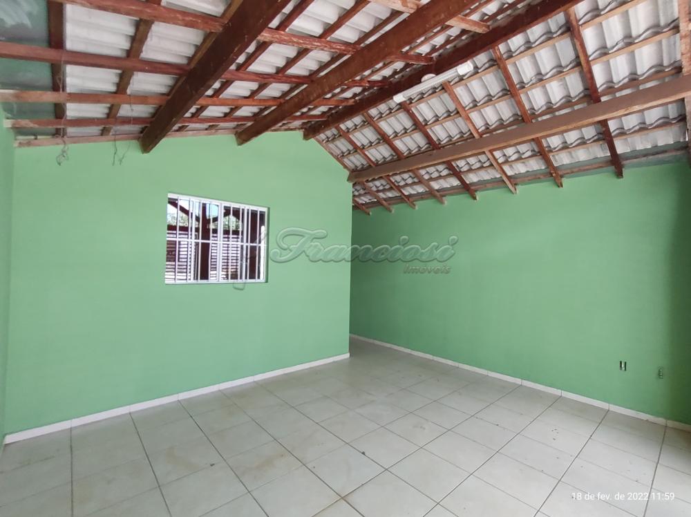 Alugar Casa / Padrão em Itapetininga R$ 1.450,00 - Foto 2