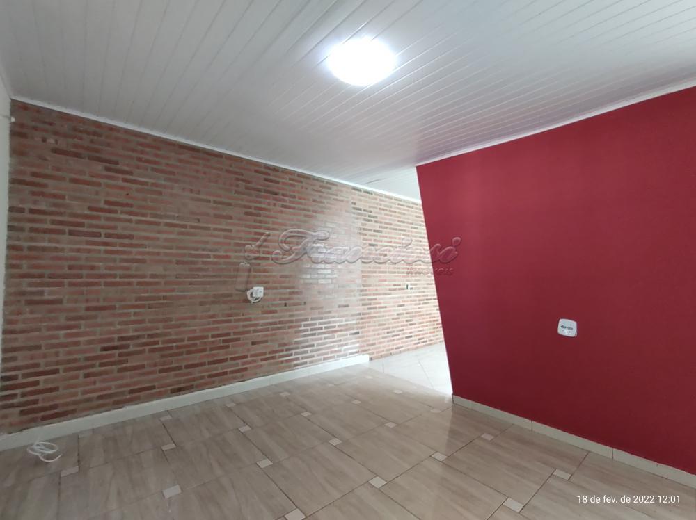 Alugar Casa / Padrão em Itapetininga R$ 1.450,00 - Foto 3