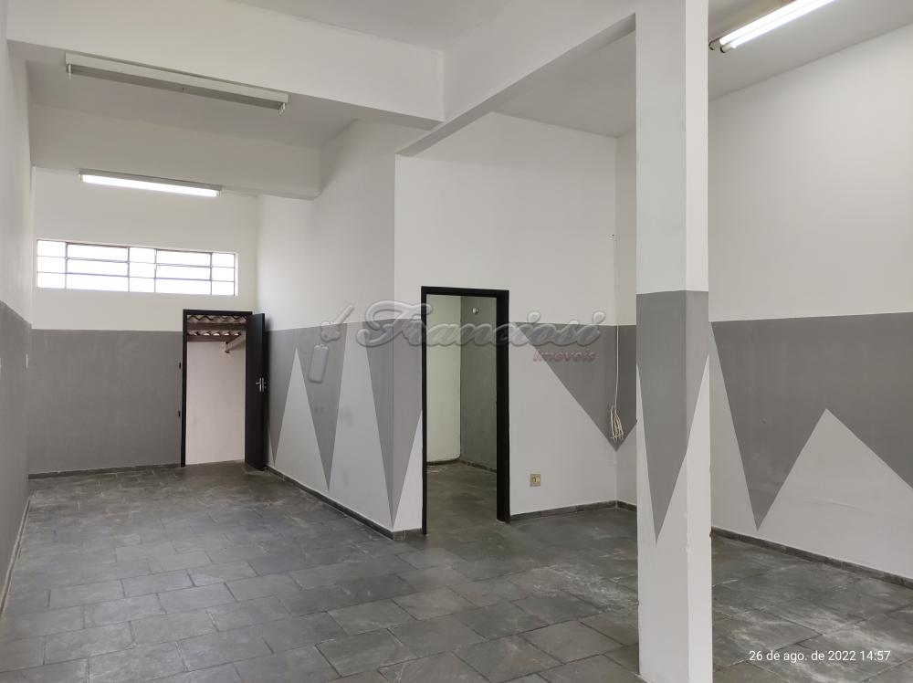 Alugar Comercial / Salão em Itapetininga R$ 1.500,00 - Foto 1