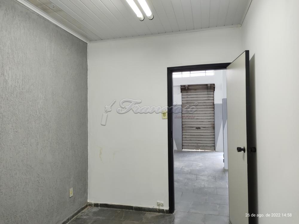 Alugar Comercial / Salão em Itapetininga R$ 1.500,00 - Foto 4