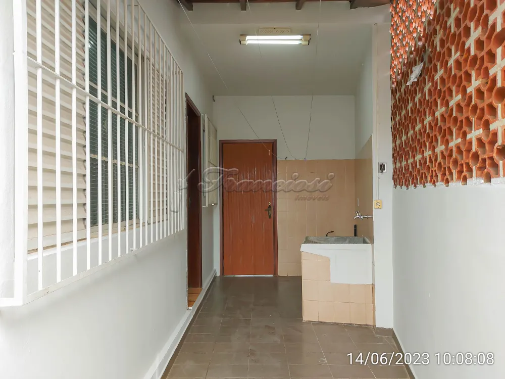 Alugar Casa / Padrão em Itapetininga R$ 1.100,00 - Foto 11