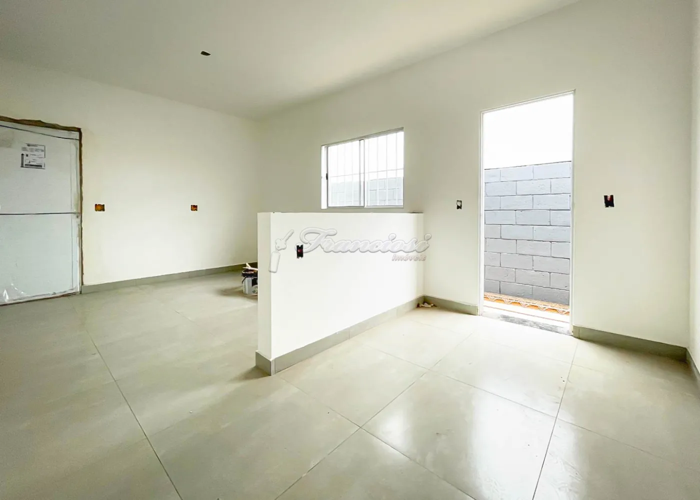 Comprar Casa / Padrão em Itapetininga R$ 235.000,00 - Foto 2