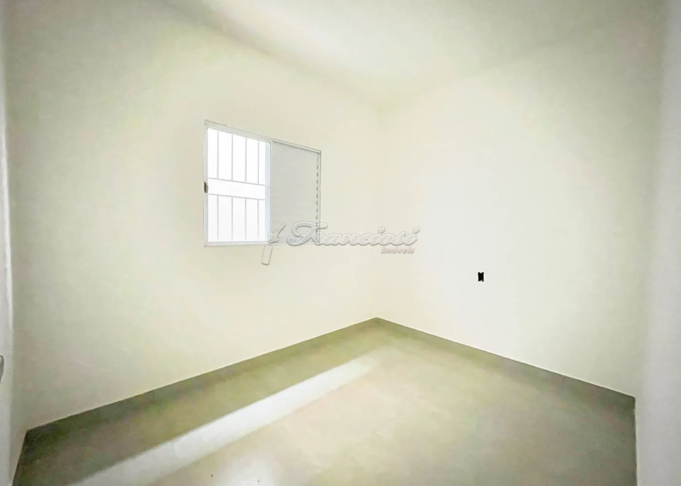 Comprar Casa / Padrão em Itapetininga R$ 235.000,00 - Foto 3