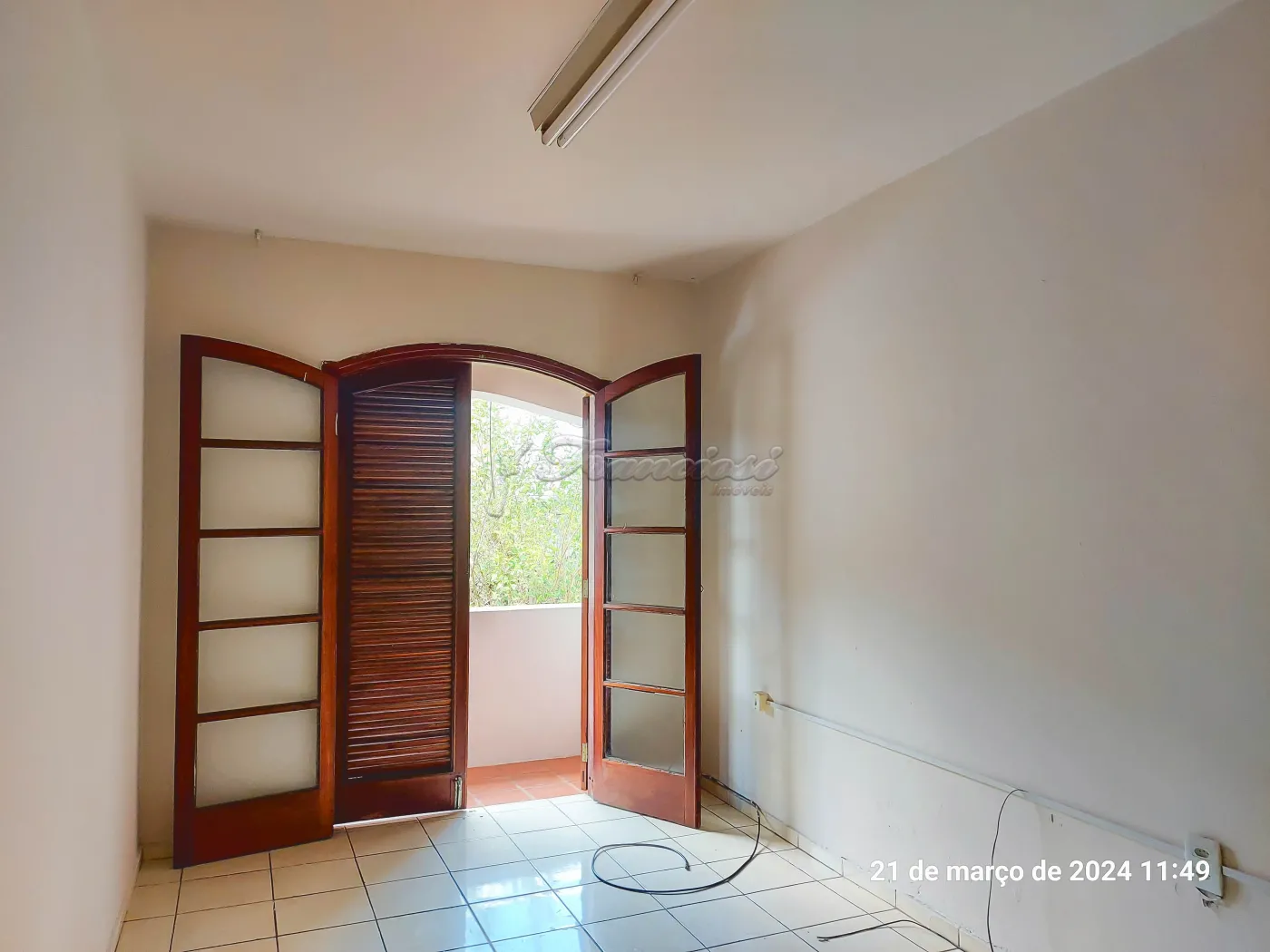 Alugar Comercial / Salão em Itapetininga R$ 1.300,00 - Foto 6