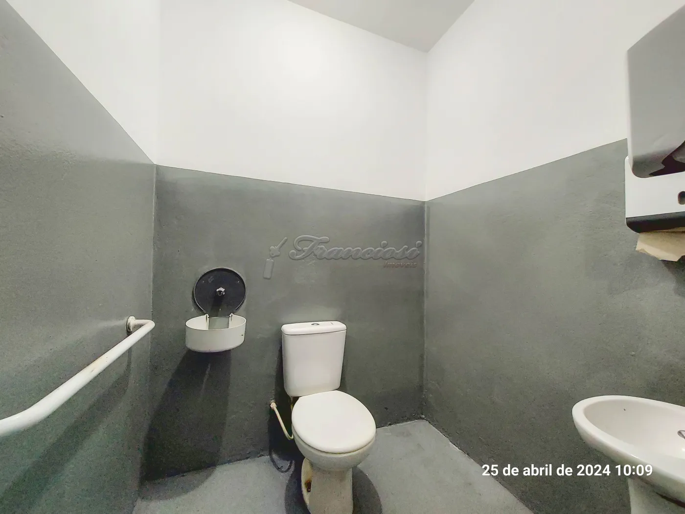 Alugar Comercial / Barracão em Itapetininga R$ 8.000,00 - Foto 6