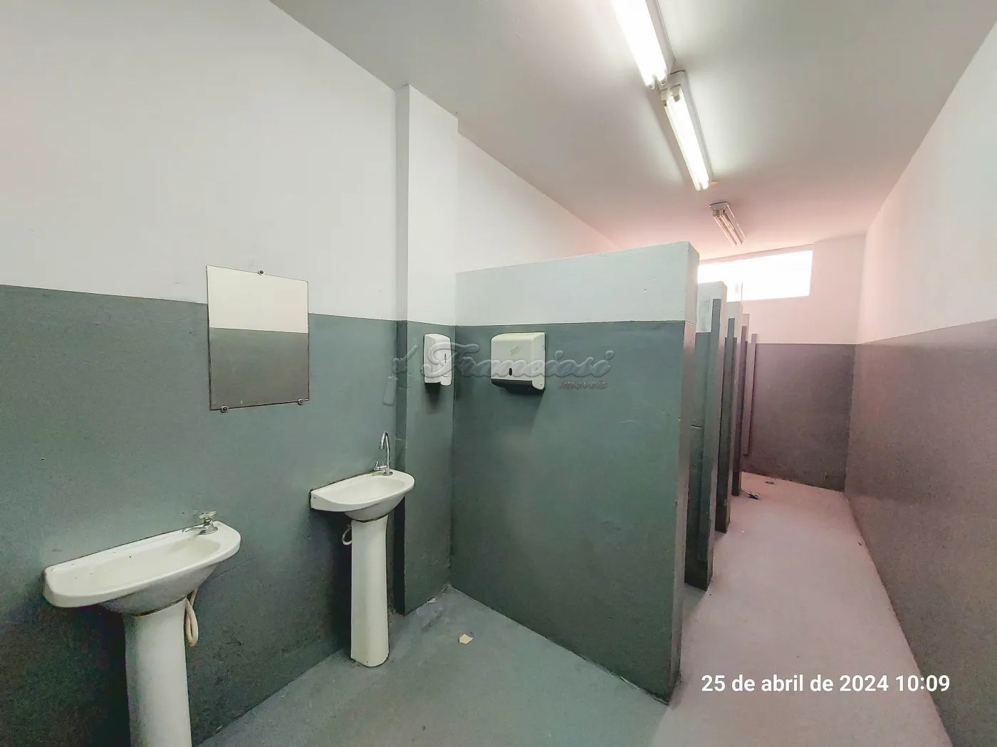 Alugar Comercial / Barracão em Itapetininga R$ 8.000,00 - Foto 7