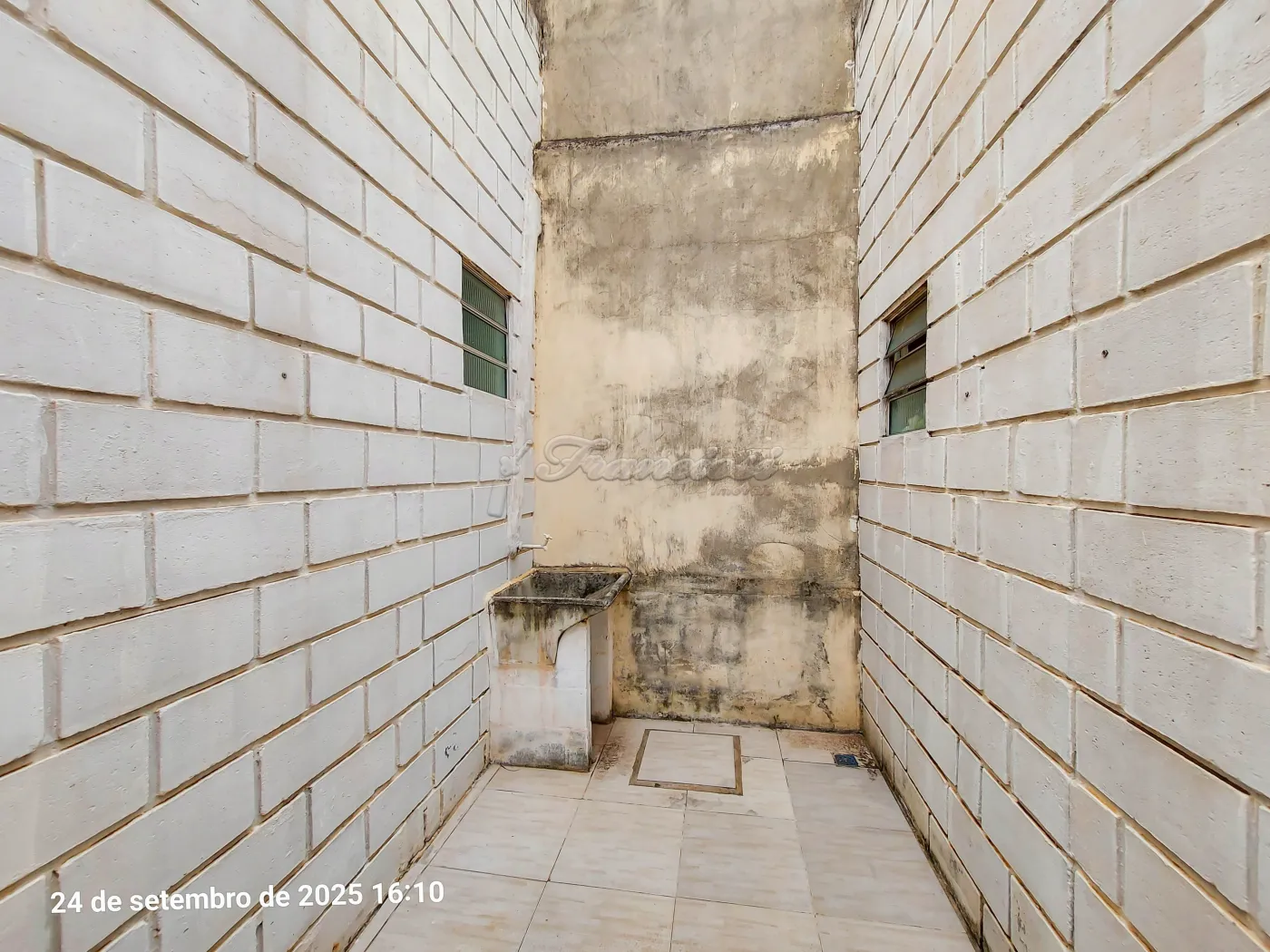 Alugar Casa / Padrão em Itapetininga R$ 700,00 - Foto 9