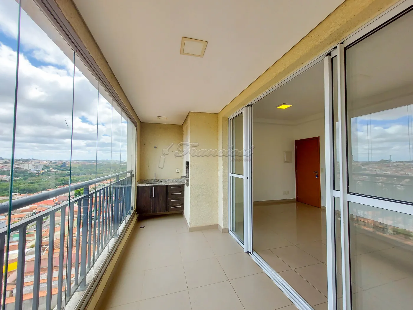 Alugar Apartamento / Condomínio em Itapetininga R$ 2.200,00 - Foto 14