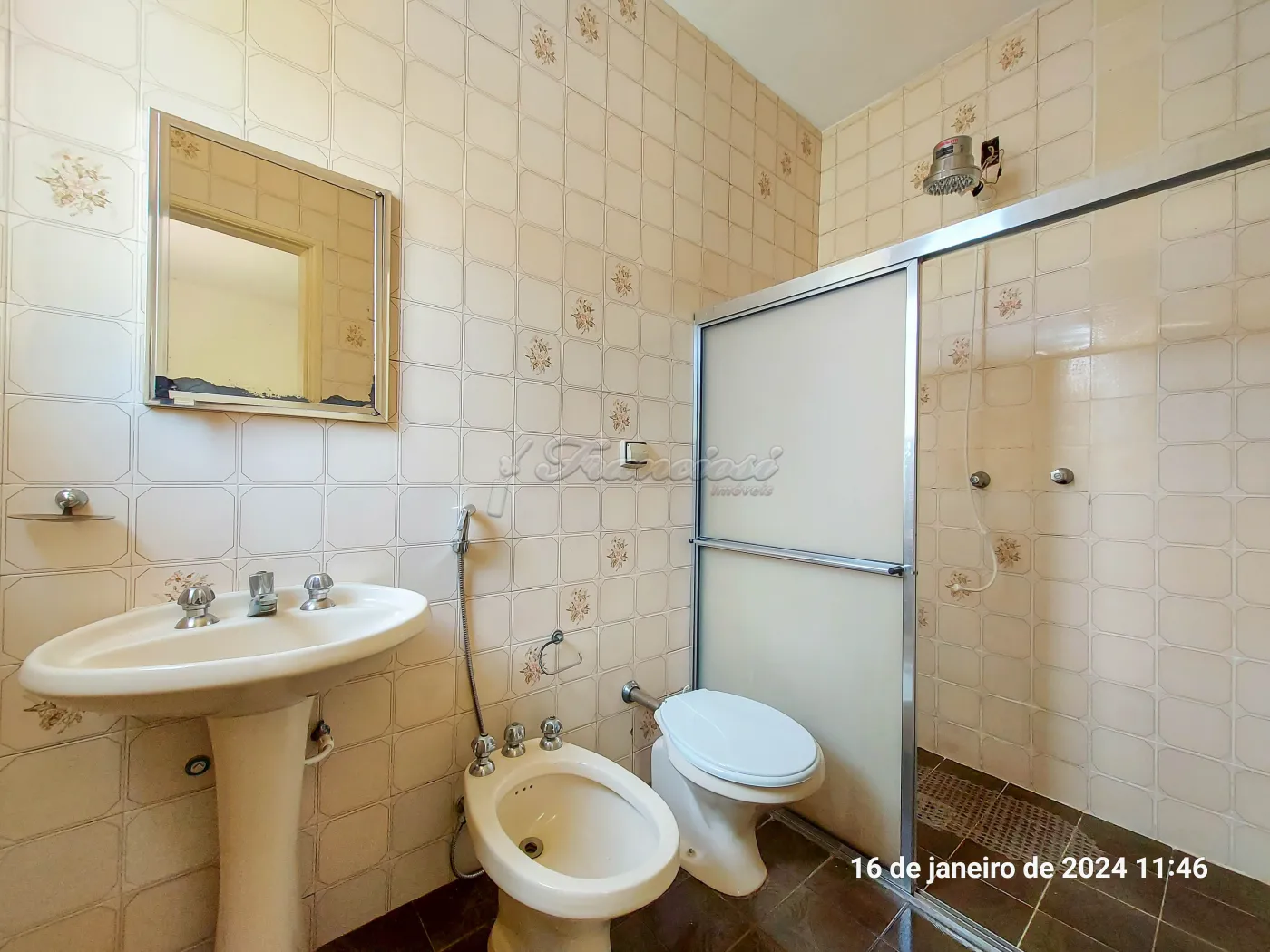 Comprar Casa / Padrão em Itapetininga R$ 520.000,00 - Foto 3