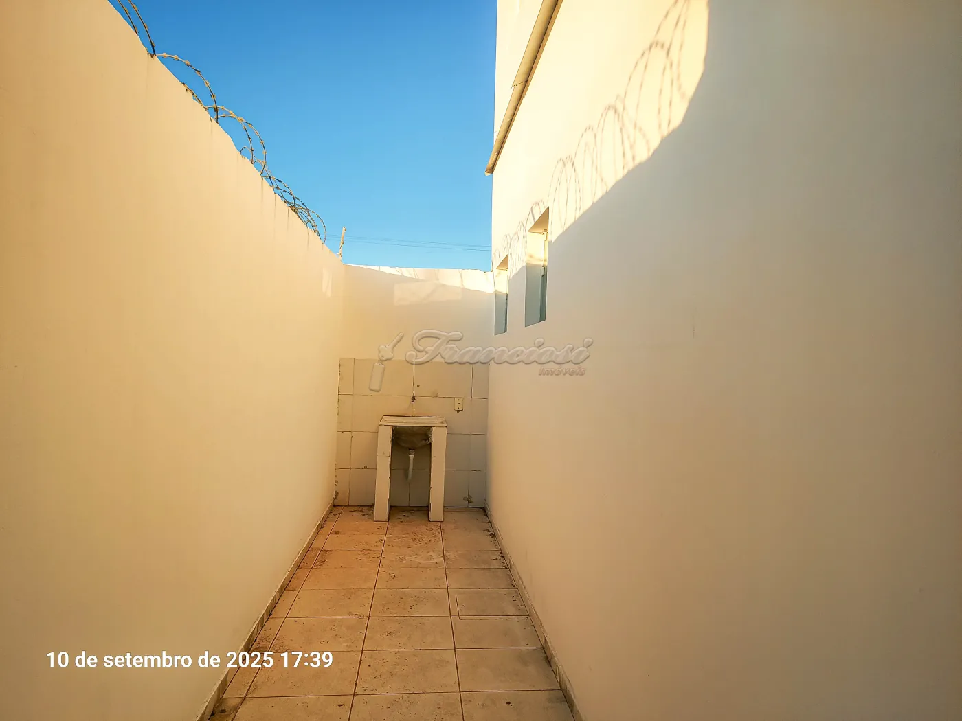 Alugar Comercial / Salão em Itapetininga R$ 3.300,00 - Foto 9