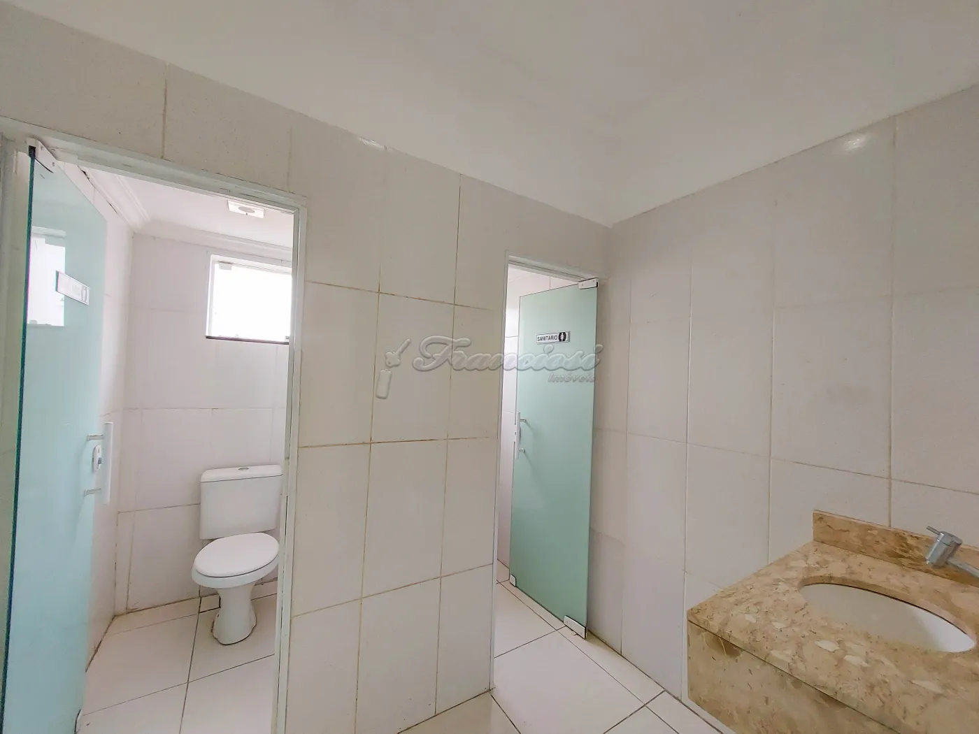 Alugar Comercial / Sala em Itapetininga R$ 1.800,00 - Foto 8