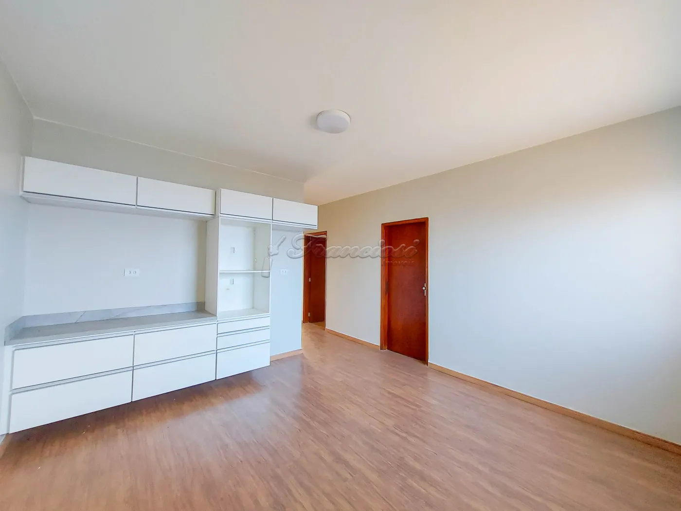 Alugar Casa / Padrão em Itapetininga R$ 2.200,00 - Foto 9