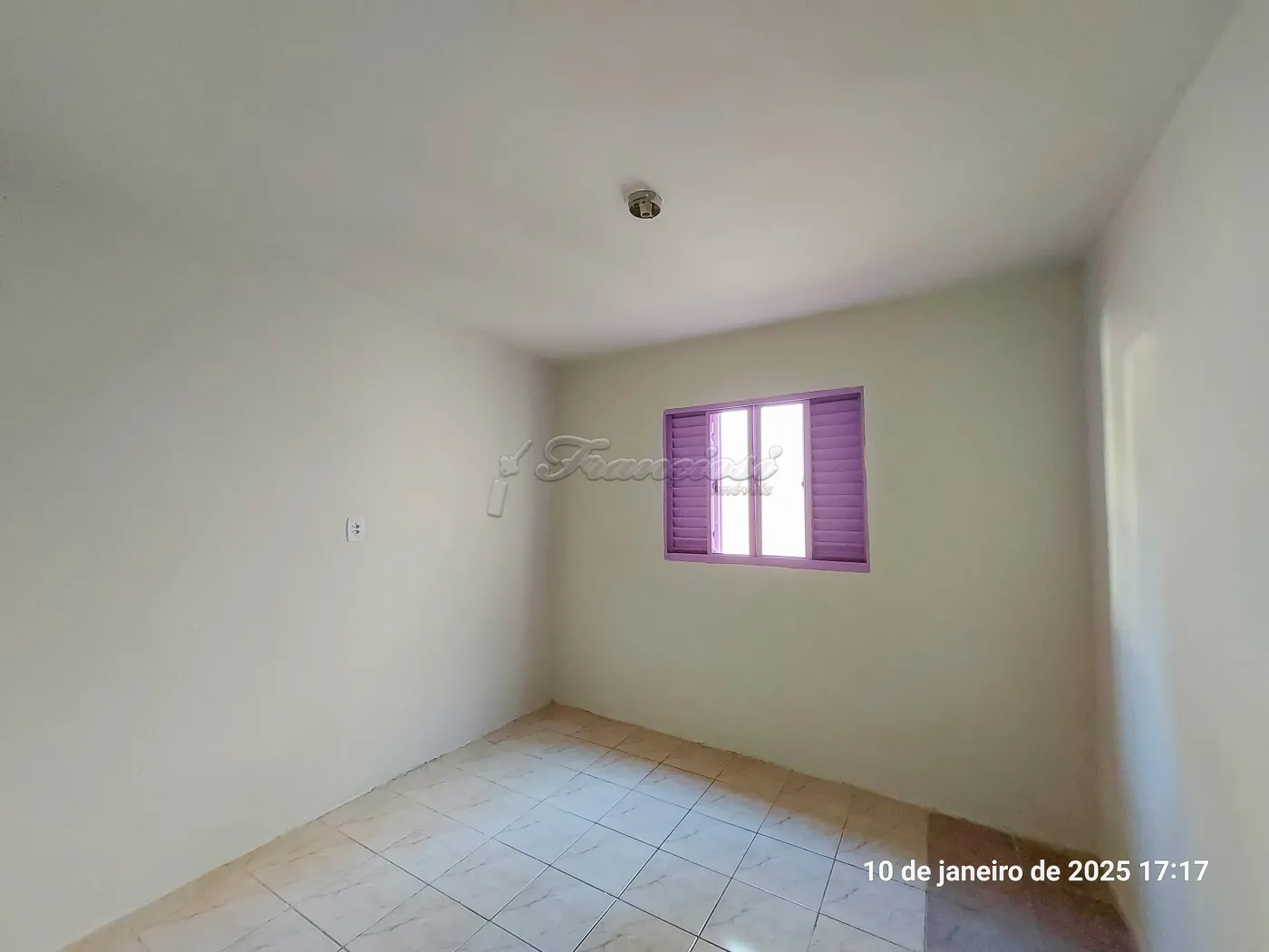 Comprar Casa / Padrão em Itapetininga - Foto 4