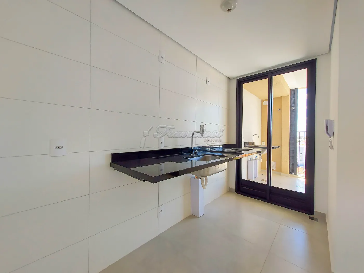 Alugar Apartamento / Condomínio em Itapetininga R$ 1.650,00 - Foto 5