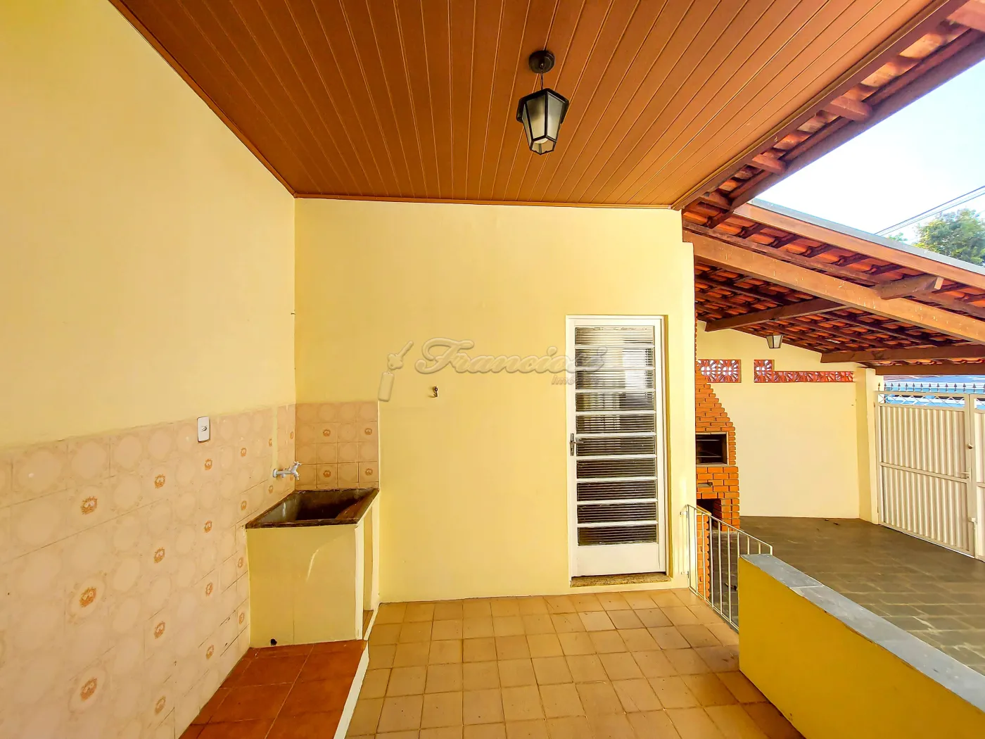 Alugar Casa / Padrão em Itapetininga R$ 1.600,00 - Foto 11