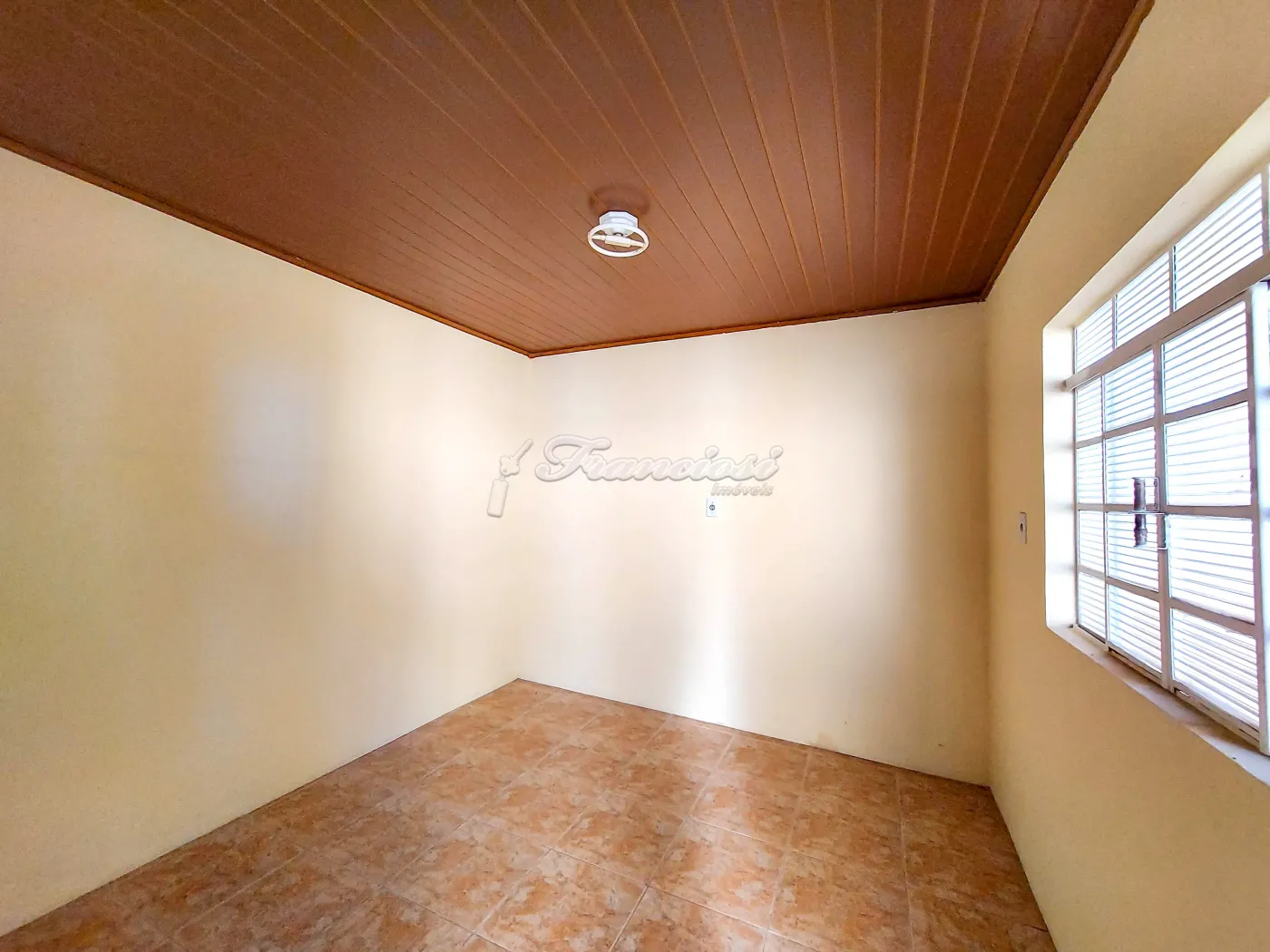 Alugar Casa / Padrão em Itapetininga R$ 1.600,00 - Foto 13