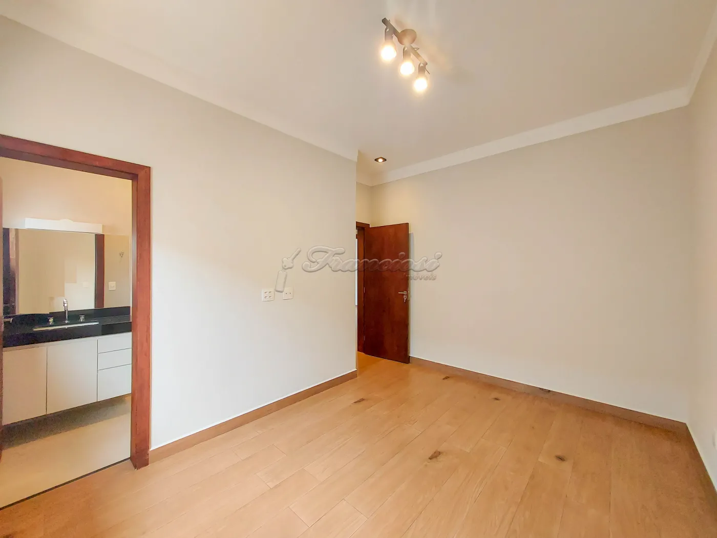 Alugar Casa / Condomínio em Itapetininga R$ 4.500,00 - Foto 11