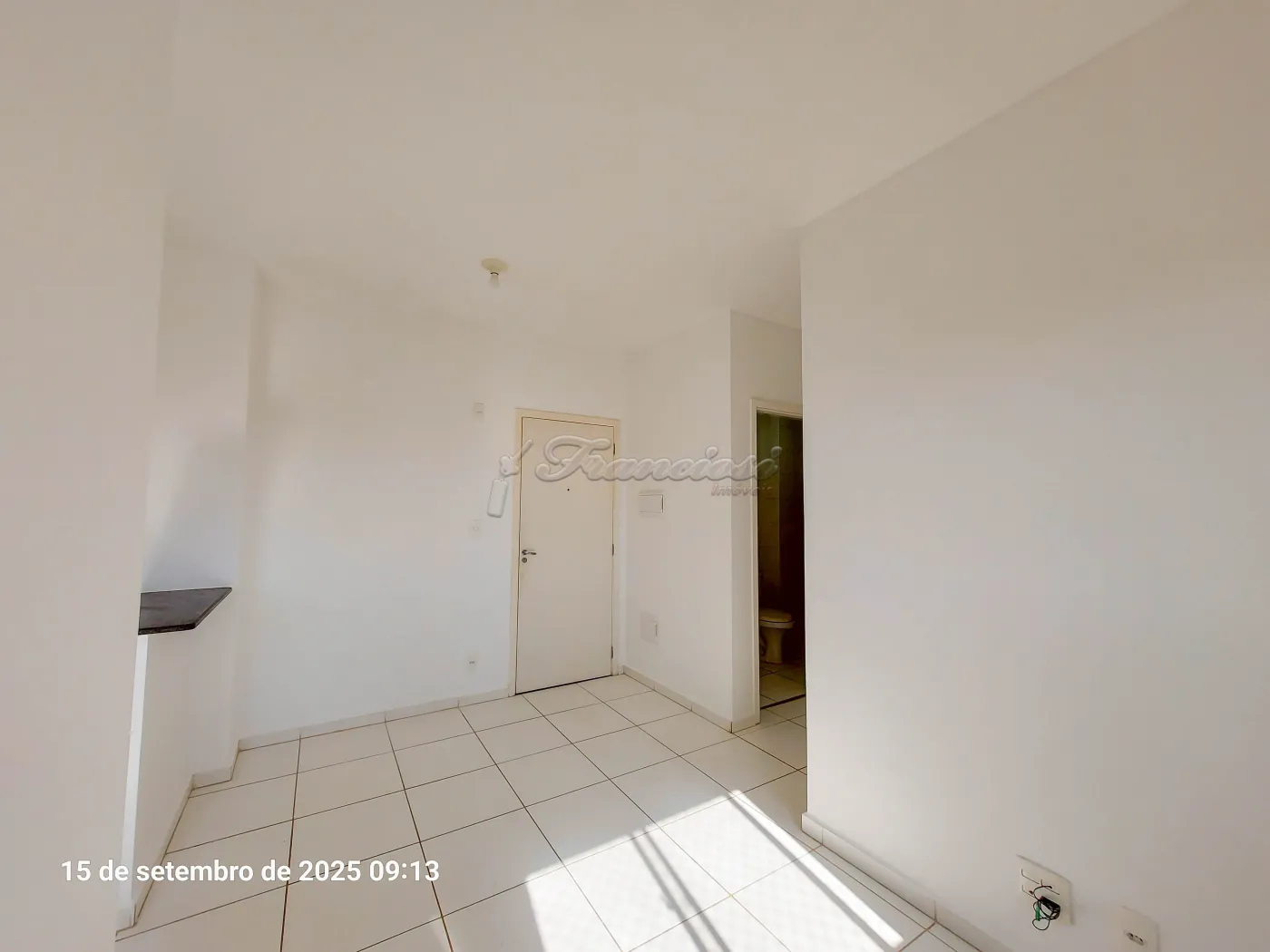 Alugar Apartamento / Condomínio em Itapetininga R$ 1.000,00 - Foto 2