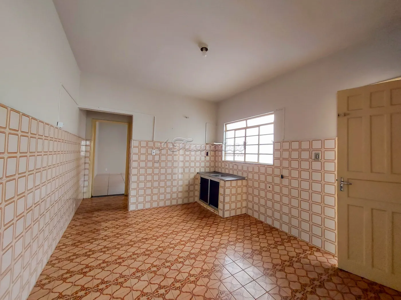 Alugar Casa / Padrão em Itapetininga R$ 790,00 - Foto 3