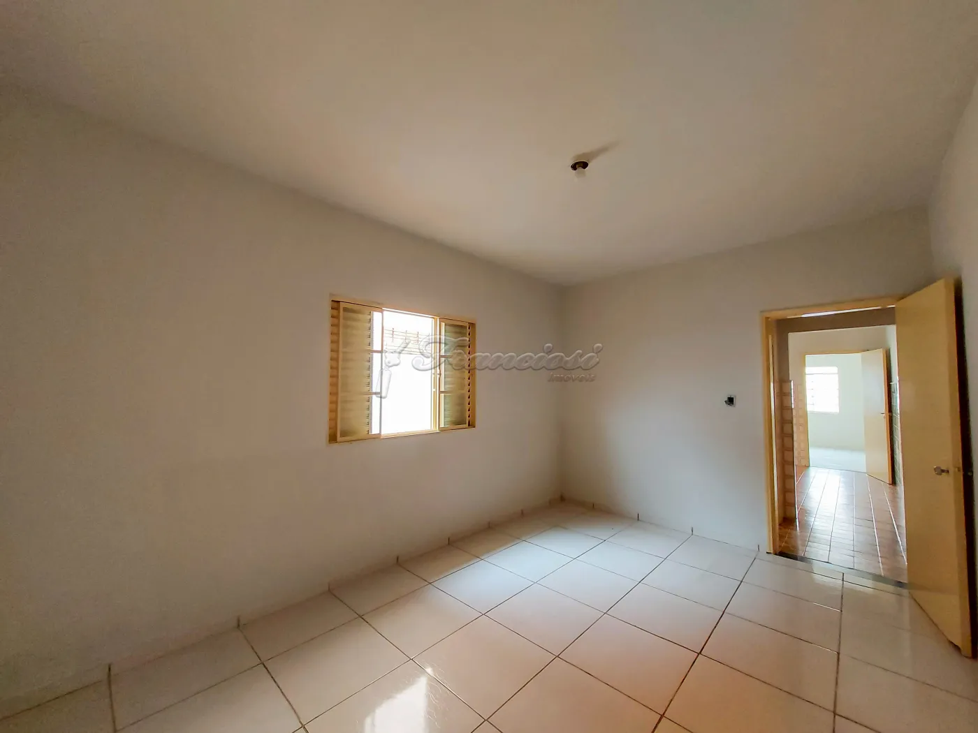 Alugar Casa / Padrão em Itapetininga R$ 790,00 - Foto 7