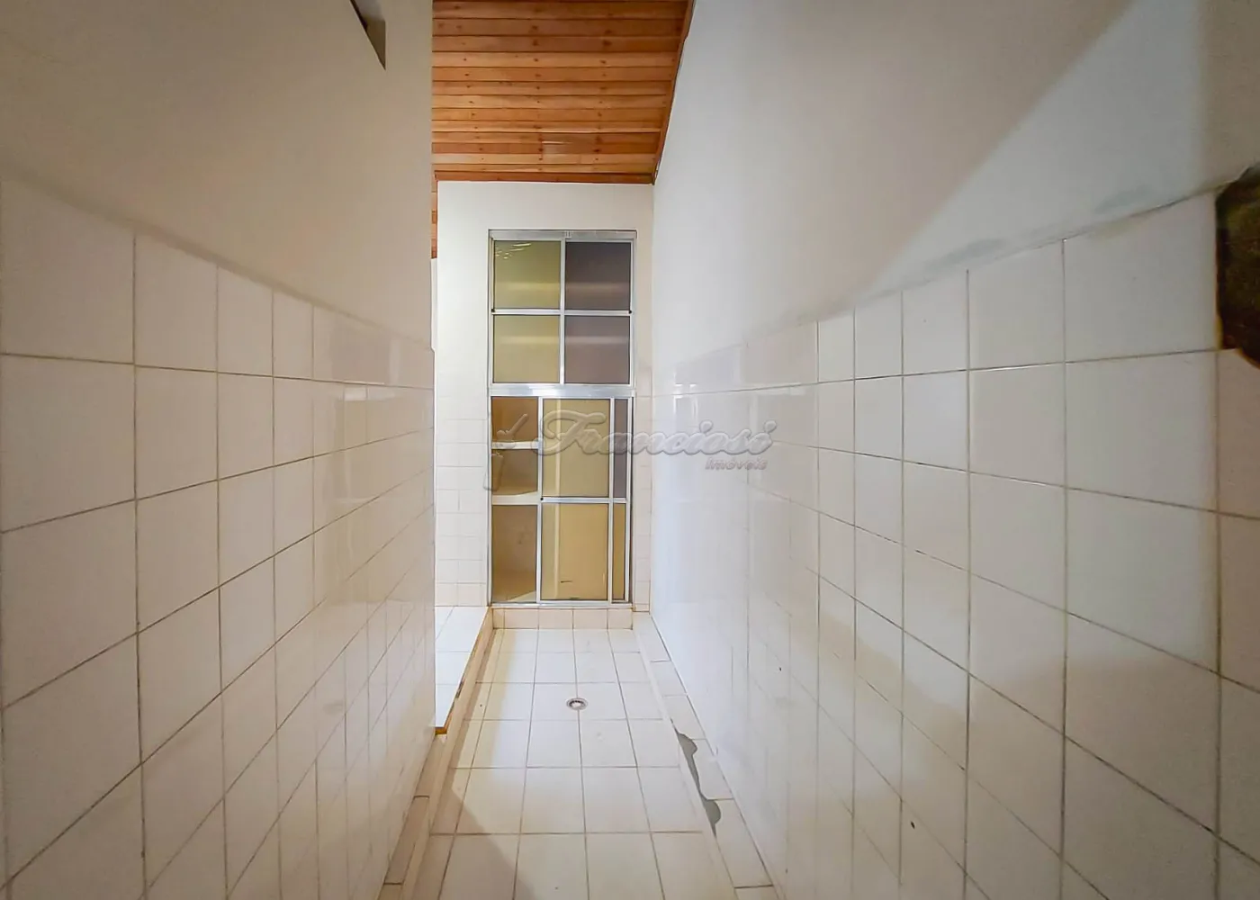 Comprar Casa / Padrão em Itapetininga R$ 300.000,00 - Foto 7