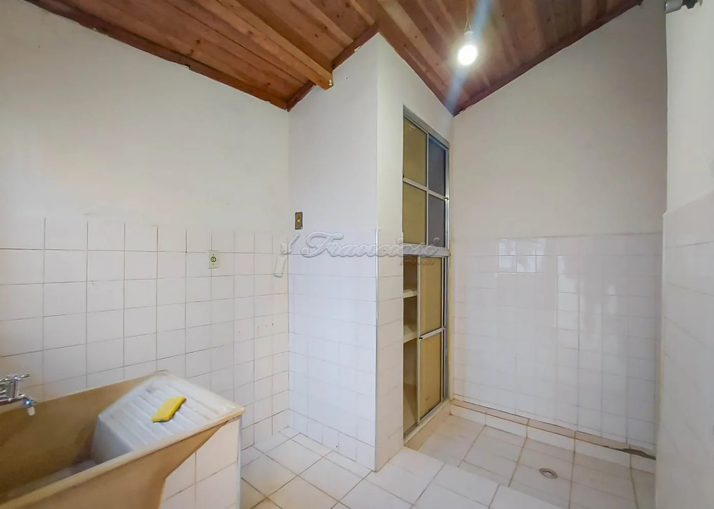 Comprar Casa / Padrão em Itapetininga R$ 300.000,00 - Foto 11