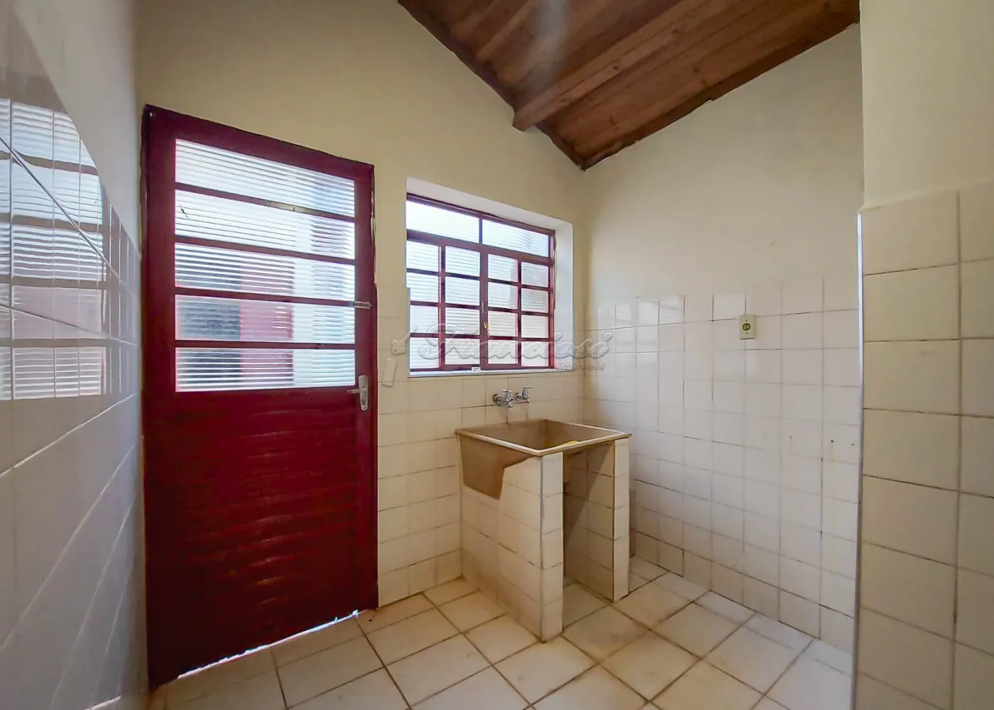 Comprar Casa / Padrão em Itapetininga R$ 300.000,00 - Foto 16