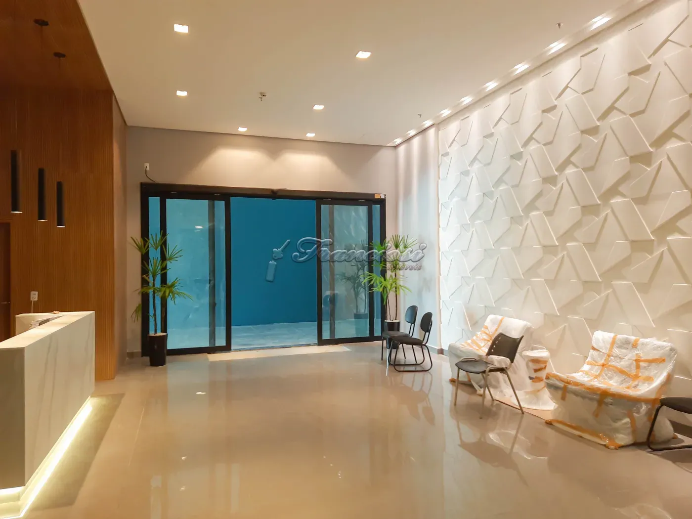 Alugar Comercial / Condomínio de Salas e Salões em Itapetininga R$ 3.900,00 - Foto 2