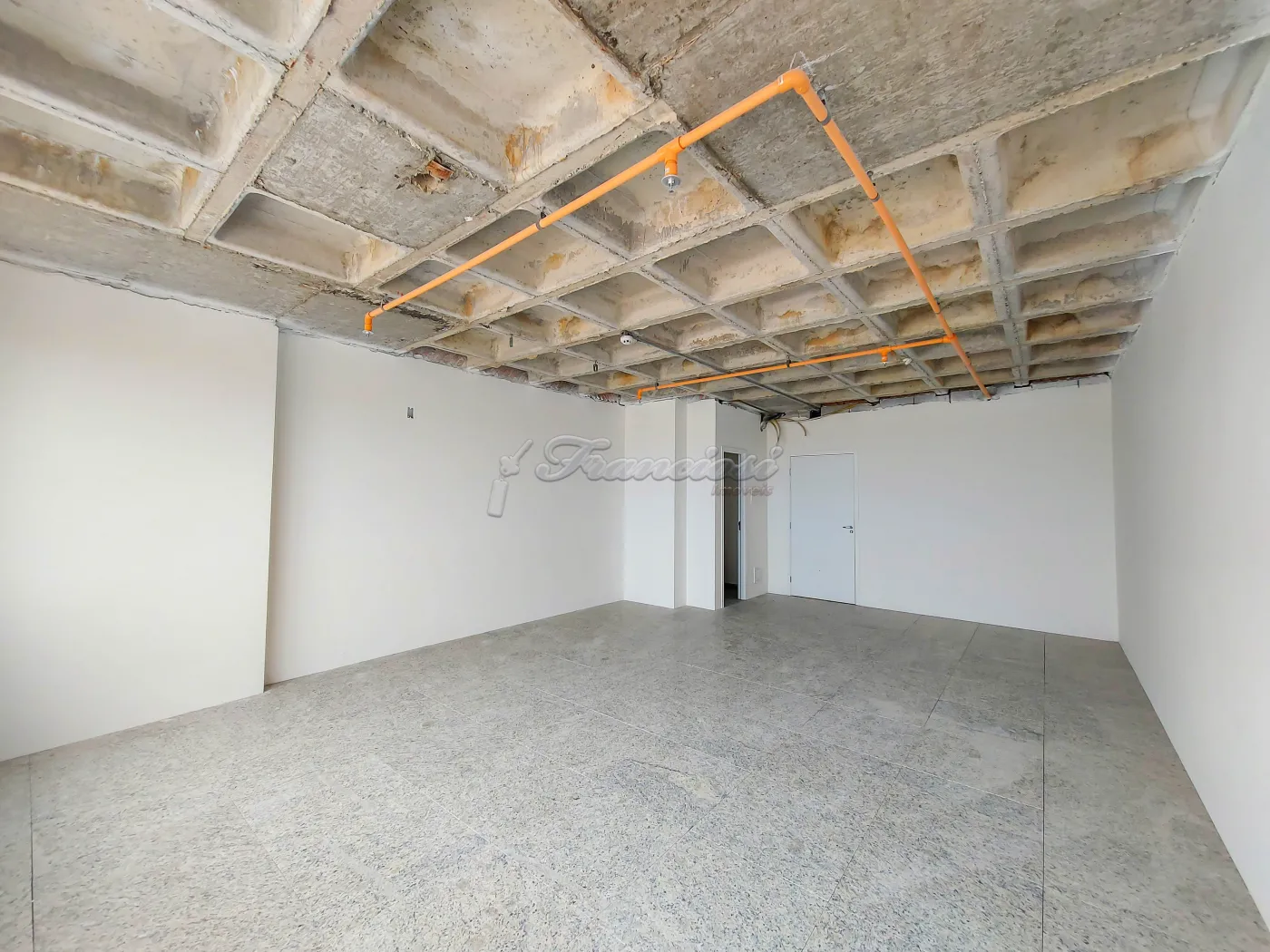 Alugar Comercial / Condomínio de Salas e Salões em Itapetininga R$ 3.900,00 - Foto 5