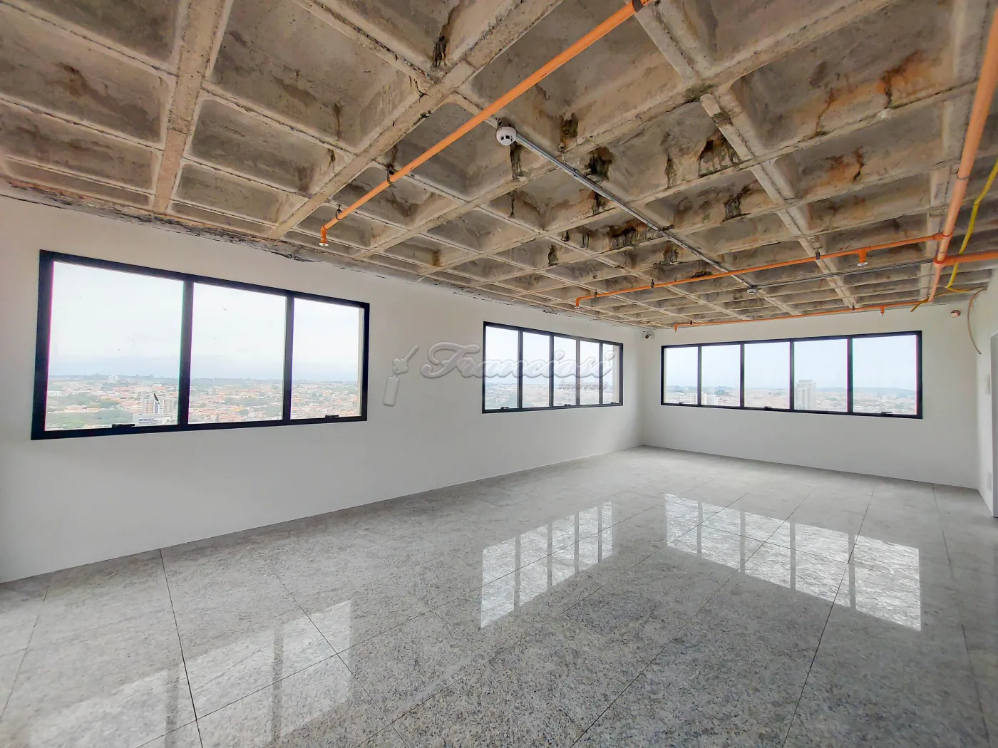 Alugar Comercial / Condomínio de Salas e Salões em Itapetininga R$ 9.400,00 - Foto 8