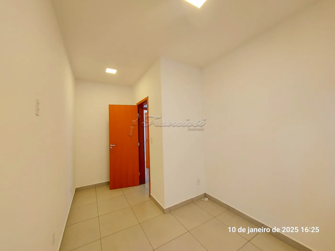 Alugar Casa / Condomínio em Itapetininga R$ 1.500,00 - Foto 9