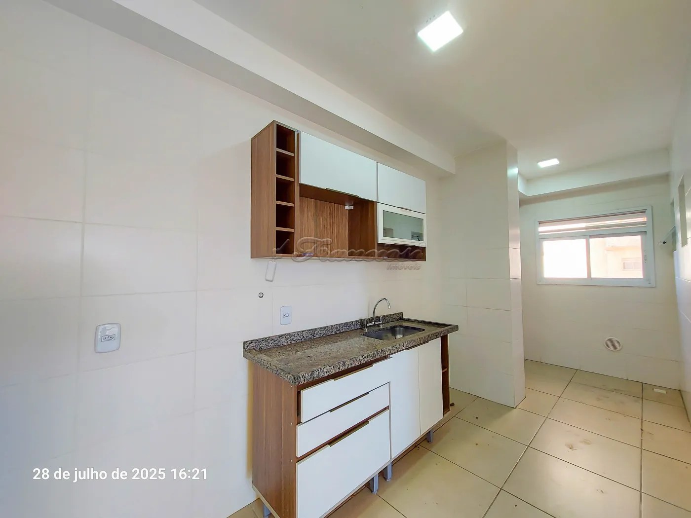 Alugar Apartamento / Condomínio em Itapetininga R$ 2.000,00 - Foto 2