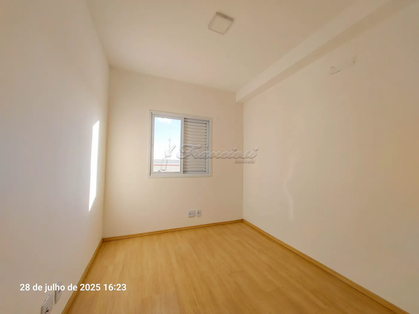 Alugar Apartamento / Condomínio em Itapetininga R$ 2.000,00 - Foto 8