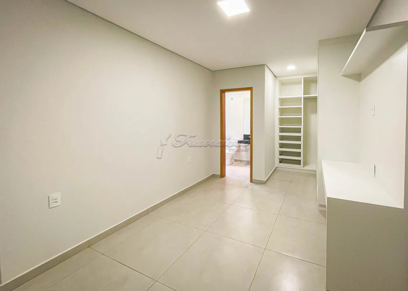 Comprar Casa / Condomínio em Itapetininga R$ 750.000,00 - Foto 8