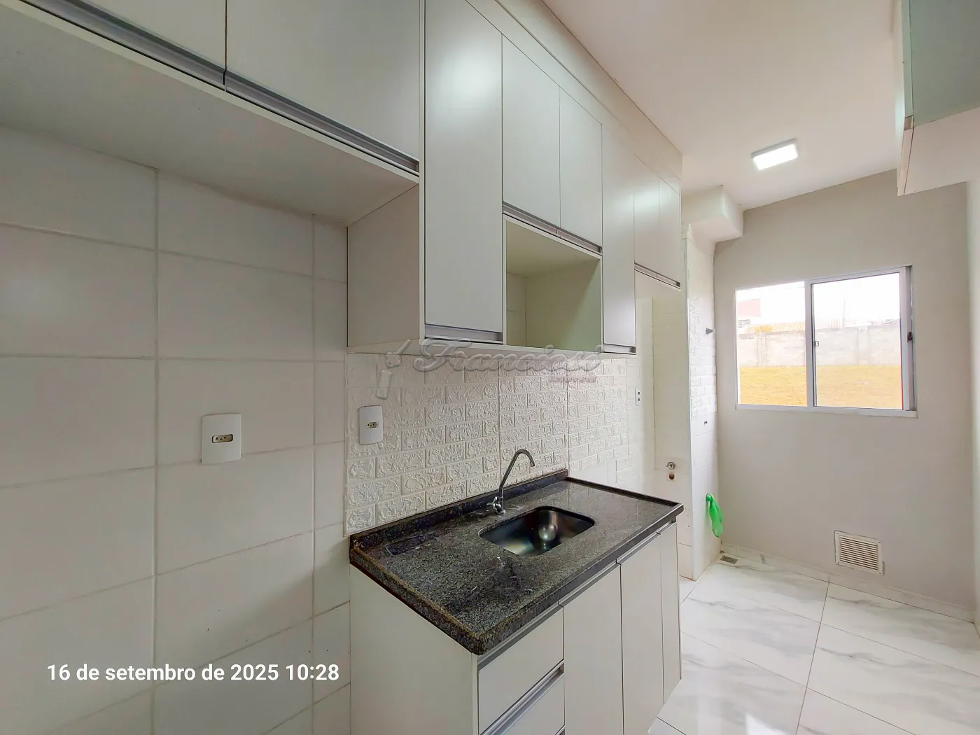 Alugar Apartamento / Condomínio em Itapetininga R$ 1.250,00 - Foto 4